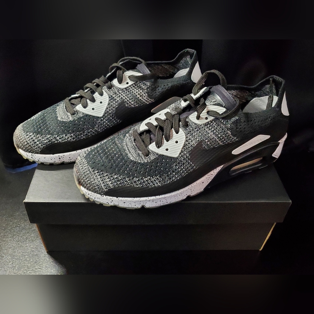 Nike Air Max 90 Ultra 2.0 Flyknit (Customized)